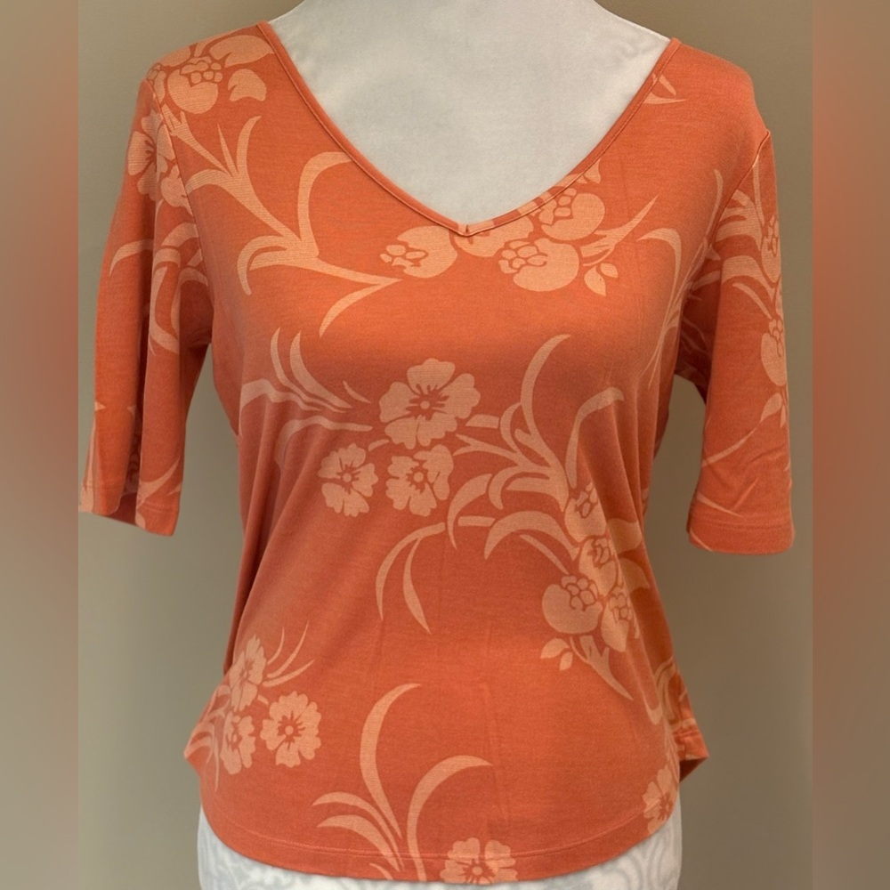 Tommy Bahama Floral V-Neck Women's Top - Pink